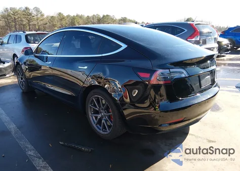 2018 Tesla Model 3 Long Range/Performance из США, поврежденный, VIN 5YJ3E1EB3JF091847